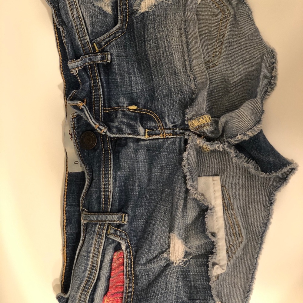 Cute hollister shorts!